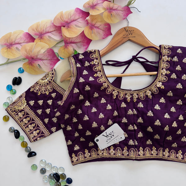 Regal embroidered blouse